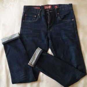 COLLECTABLE LB 110 SKINNY JEANS